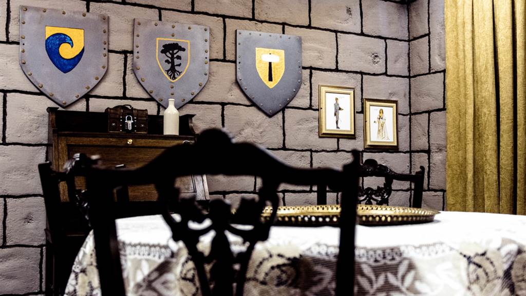 Quest For The Throne